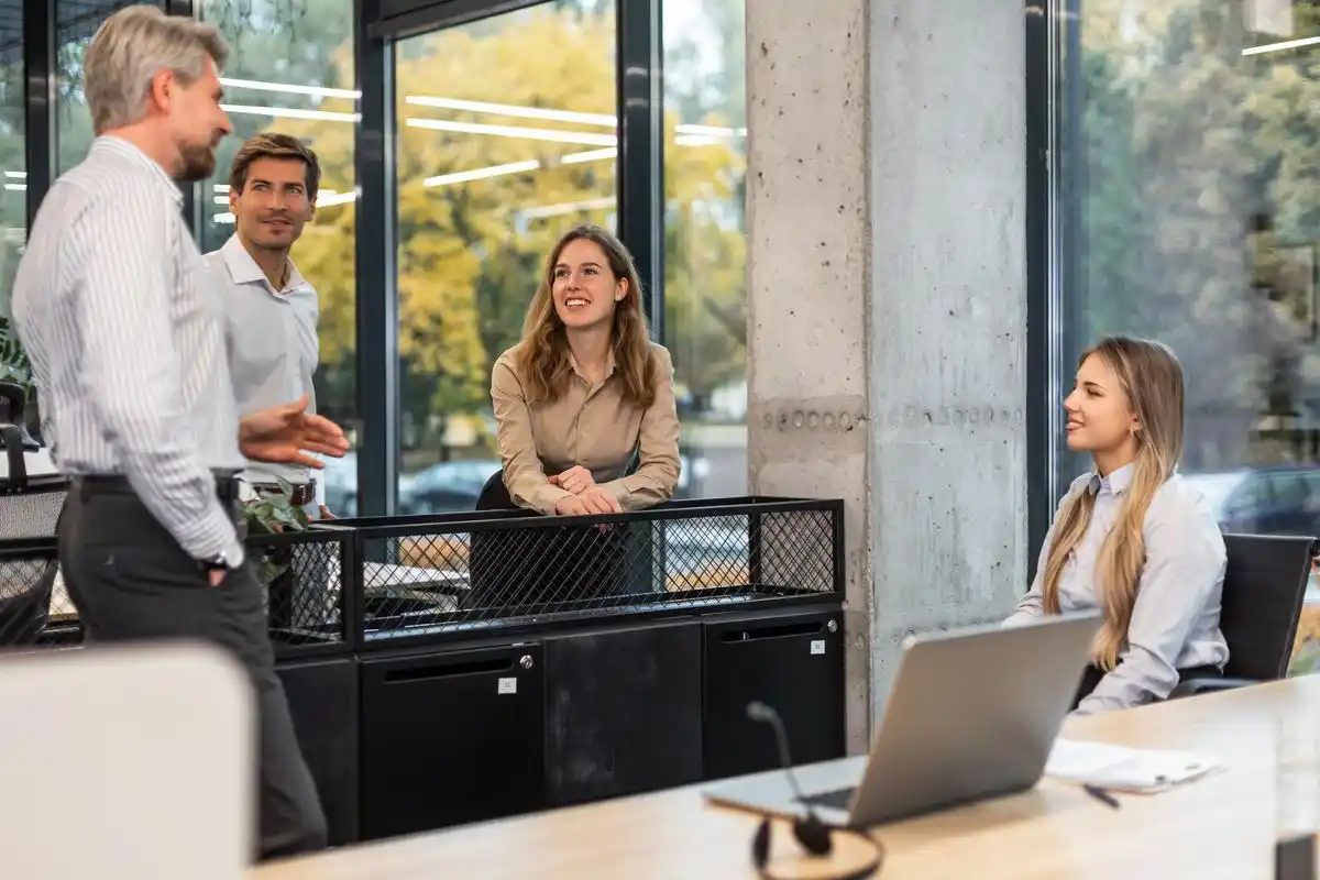 图片[3]-【一人公司】为啥欧美人从不内卷？可不是什么人懒（转载）-VR全景